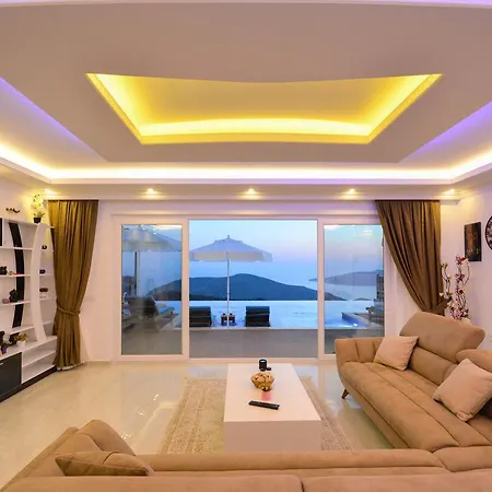 Villa Regal *