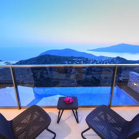 Regal Villa