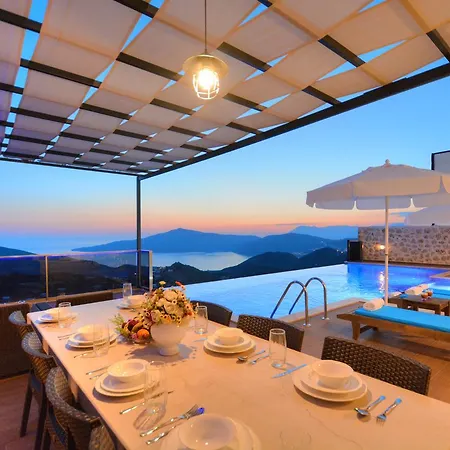 Regal Villa