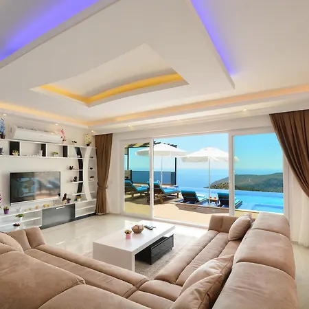 Villa Regal *